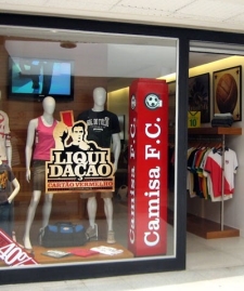 Camisa FC Fecha Lojas Fsicas e Aposta no Online